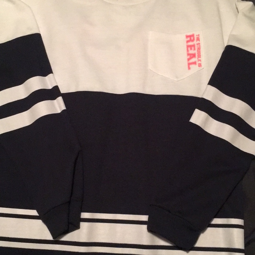 Crew neck - Picture 2 of 4